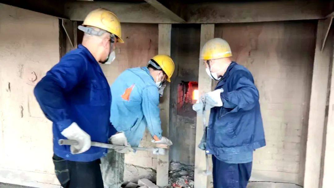 宏跃集团精锌厂蒸馏作业区压缩作业时间见实效