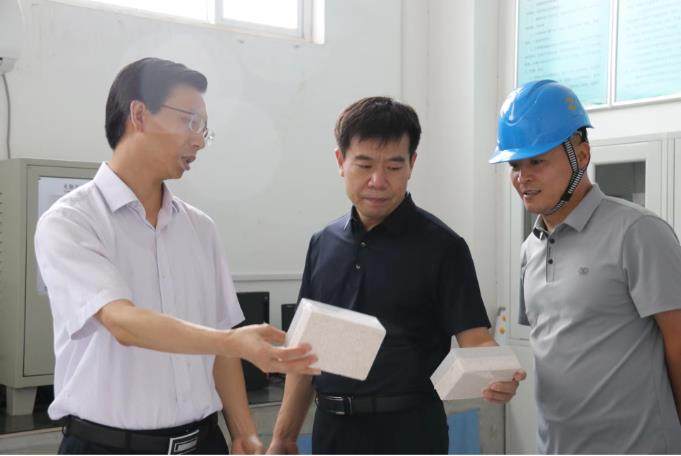史玉江调研中条山集团混改项目推进情况