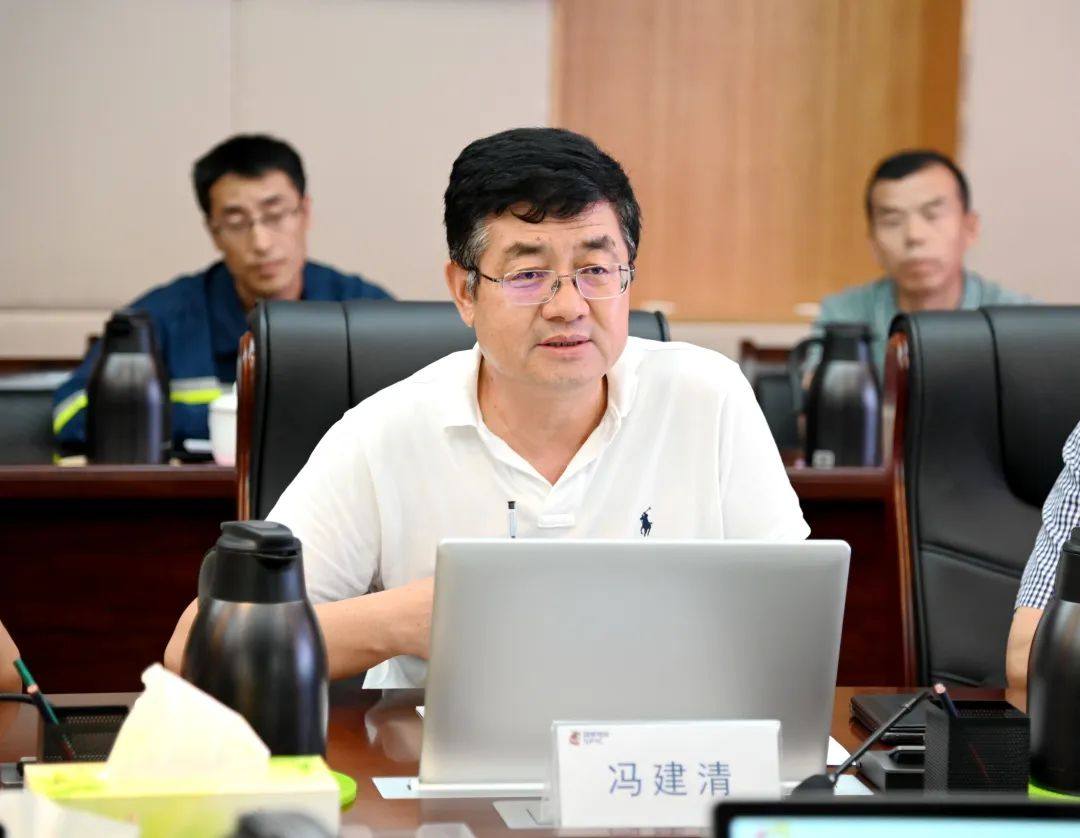國家電投鋁電公司董事長馮建清會見範順科