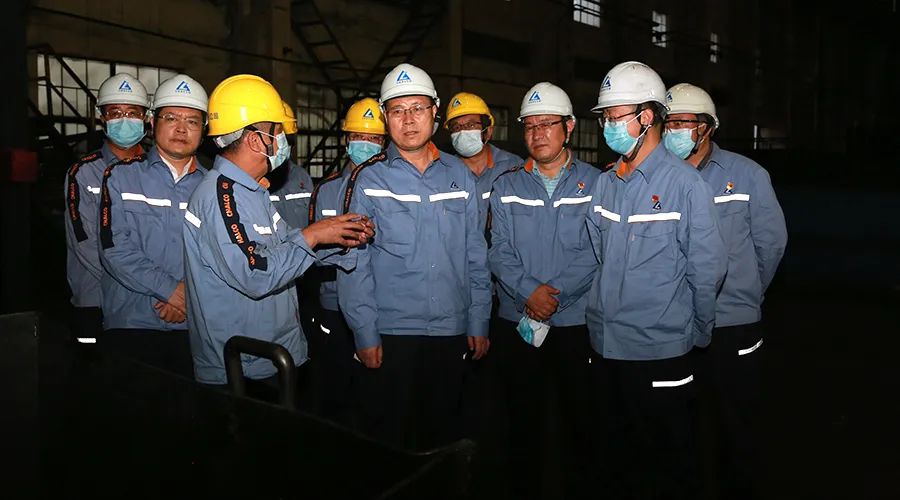 中铝股份总裁朱润洲到中铝青海分公司调研指导工作
