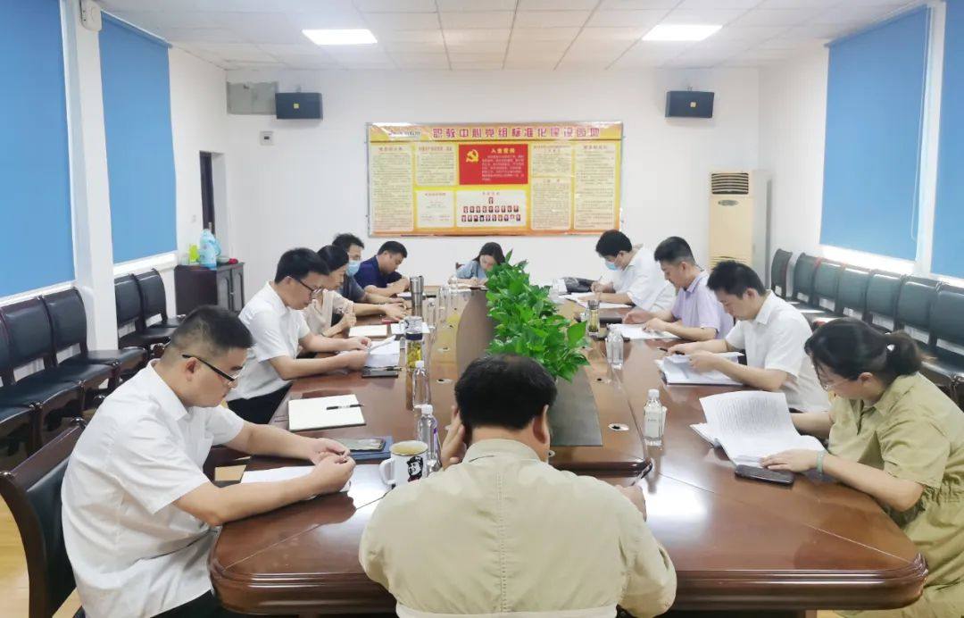 中色大冶公司领导到职教中心调研