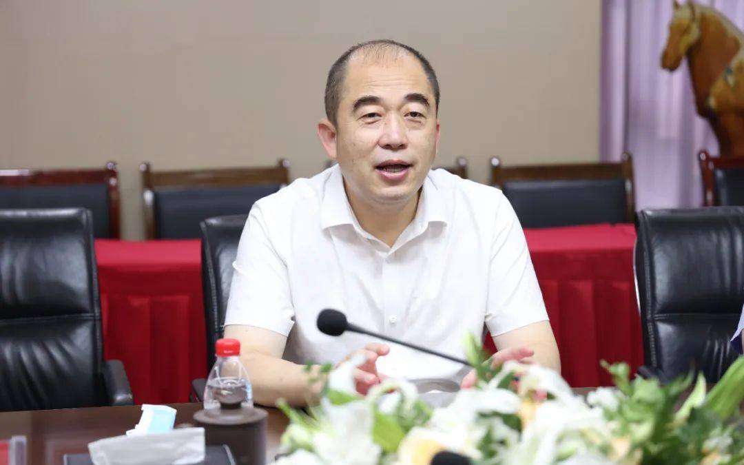 河南省商丘市梁园区委书记张兵一行莅临全威铜陵铜业参观考察