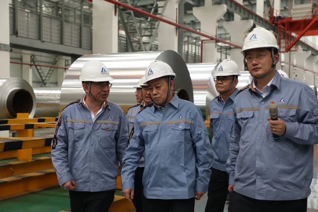 中铝集团总经理助理武建强到云铝股份公司调研