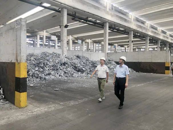 再生金属分会一行到重庆调研考察