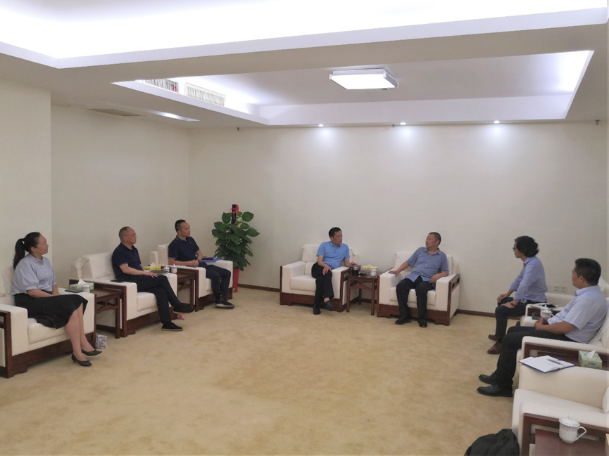 铝用炭素分会陈维胜秘书长一行前往湖南拜访年会部分主、协办单位
