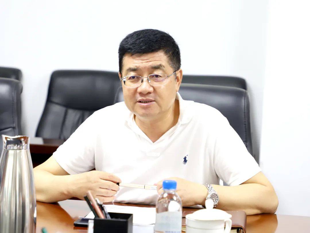 国家电投铝电公司董事长冯建清会见新疆能源化工董事长章建康