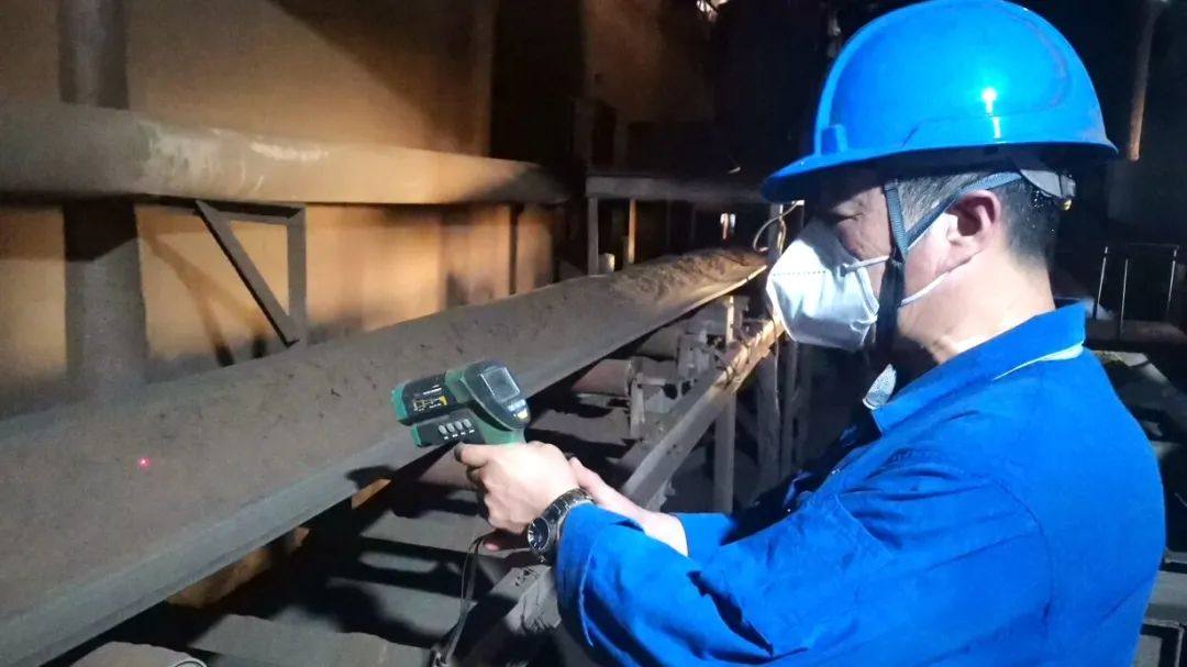 宏跃集团电解锌厂供料作业区高温季节各项工作稳步推进