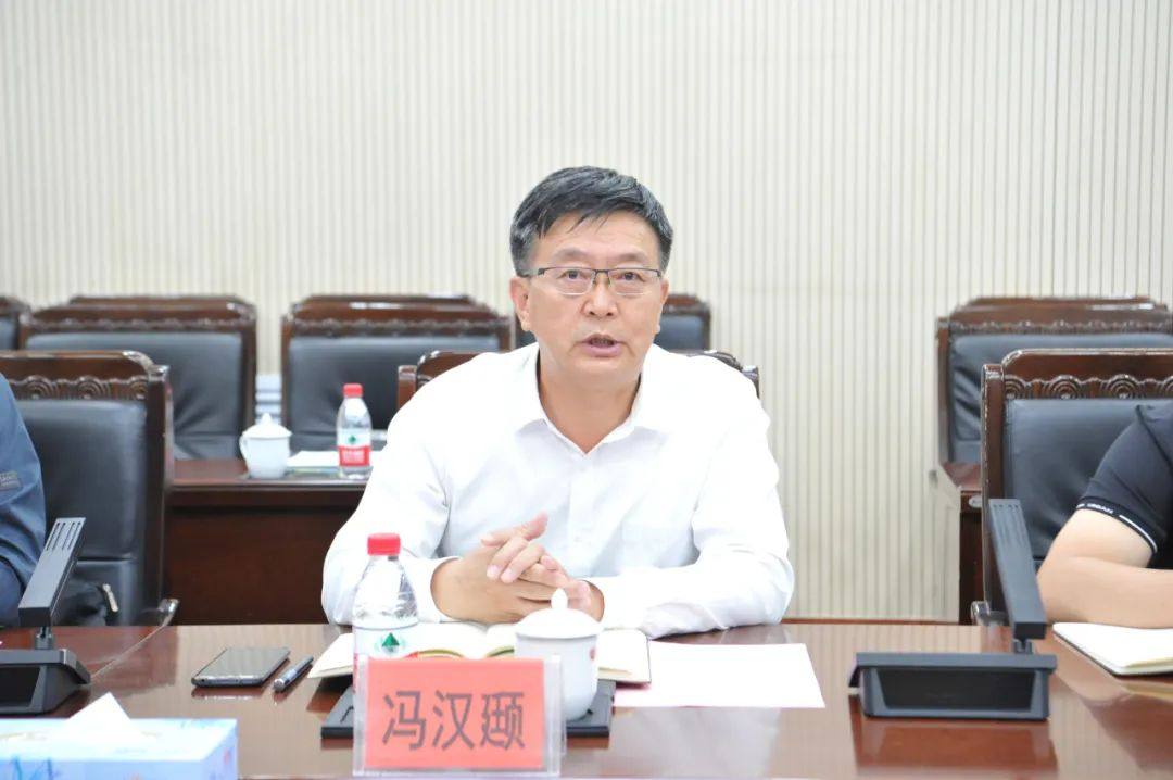 白銀市副市長馮漢頲到白銀集團調研