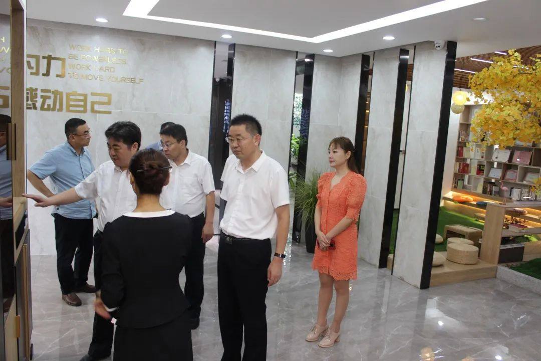 齐鲁财金集团到方霖铝业参观座谈