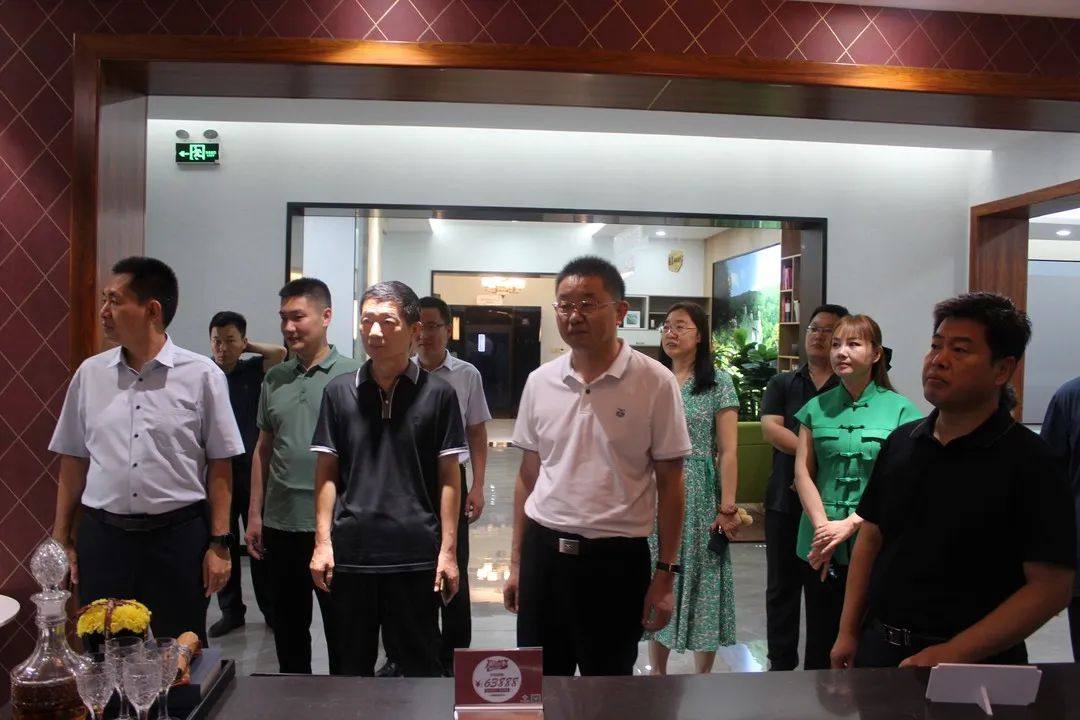 滨州市文旅局一级调研员，精品旅游促进会副会长、秘书长范海波一行到方霖铝业调研