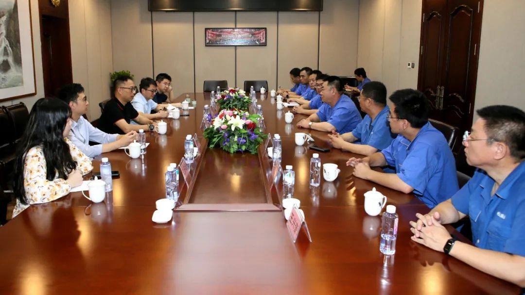 宏躍集團於洪董事長會見廈門國貿泰達總經理魏菲一行
