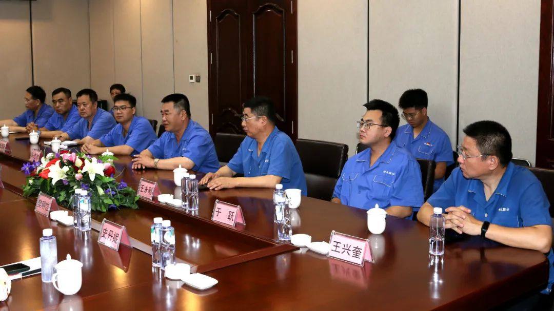 宏躍集團於洪董事長會見廈門國貿泰達總經理魏菲一行