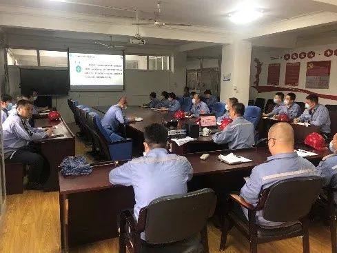 中铝东轻各单位分别召开2022年年中工作会议