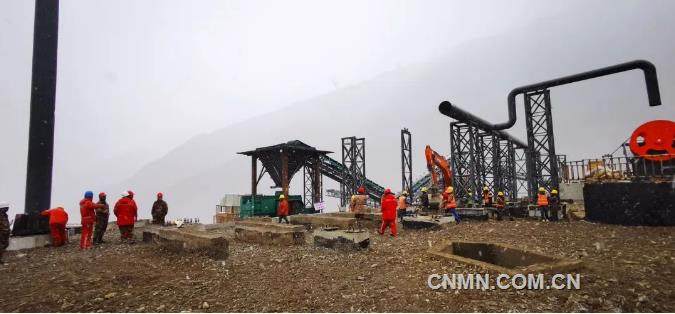 跑出“加速度” 新疆有色集团重点项目建设如火如荼