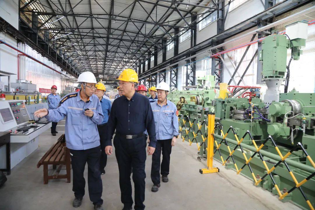 有研科技集团有限公司总经理熊柏青一行到中铝东轻访问