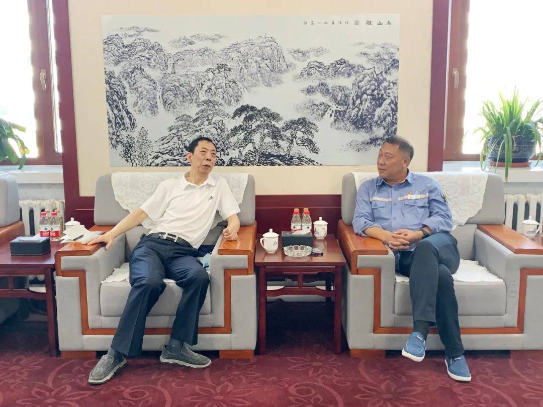 中国有色金属报社社长张湘斌到中铝东轻访问