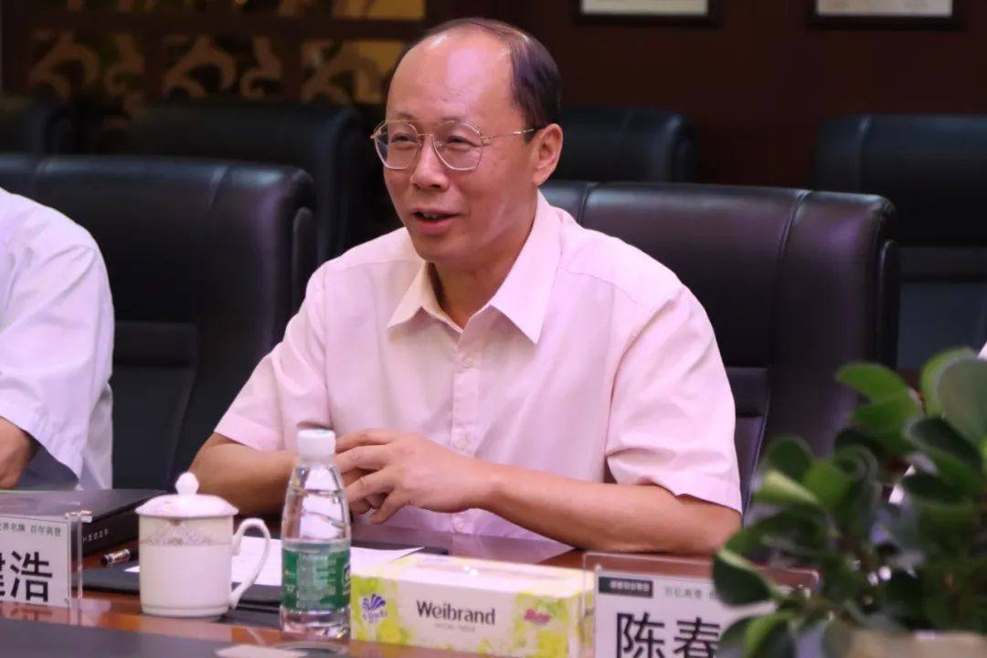 肇庆市政协副主席何建浩等领导莅临高登铝业集团走访调研