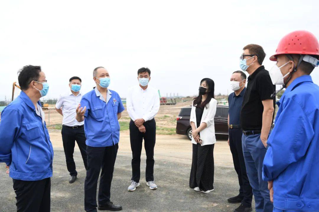 白銀集團董事長王普公王彬會見中國華騰工業公司副總裁劉曉東