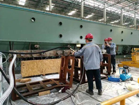中铝东轻中厚板厂系统组高温季小改小革纪实