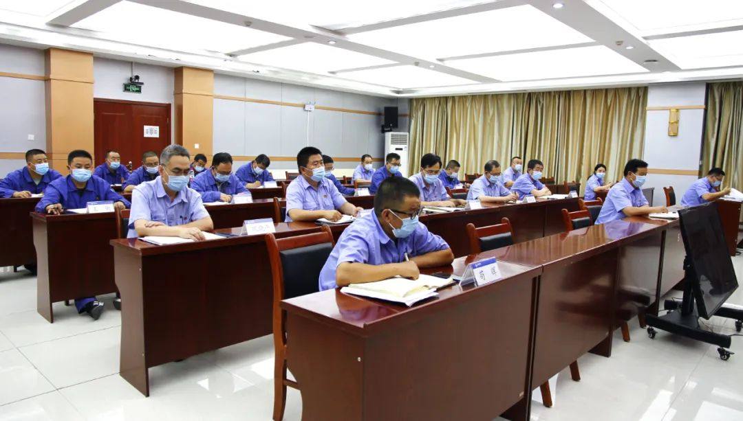 东兴铝业公司召开纪检工作会议