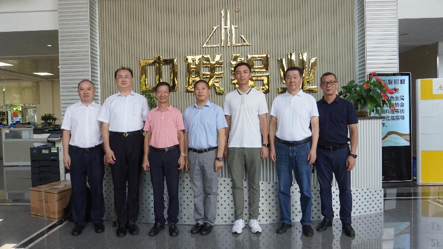 南海铝协、产业联盟陪同范顺科理事长到广东佛山铝加工企业调研