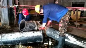 宏躍集團電解鋅廠電解作業區完成循環泵管路清理