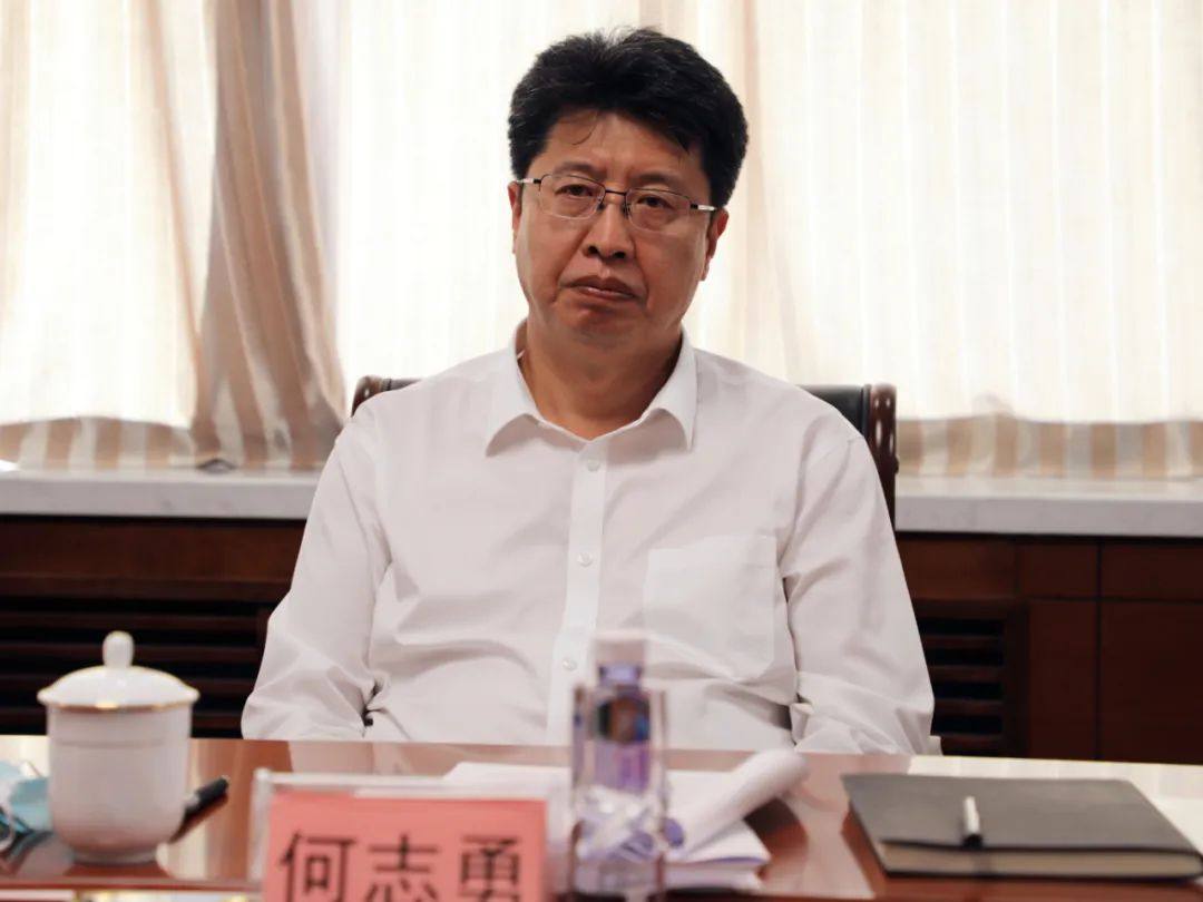 市委副书记、市长何志勇到葫芦岛有色调研