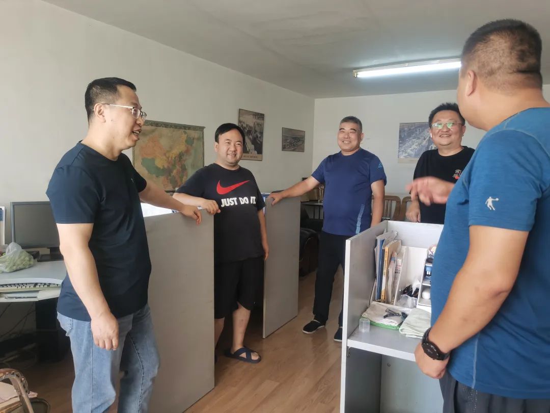 紀委書記李鵬帶隊走訪客戶並到中鋁西北鋁北京辦事處進行調研