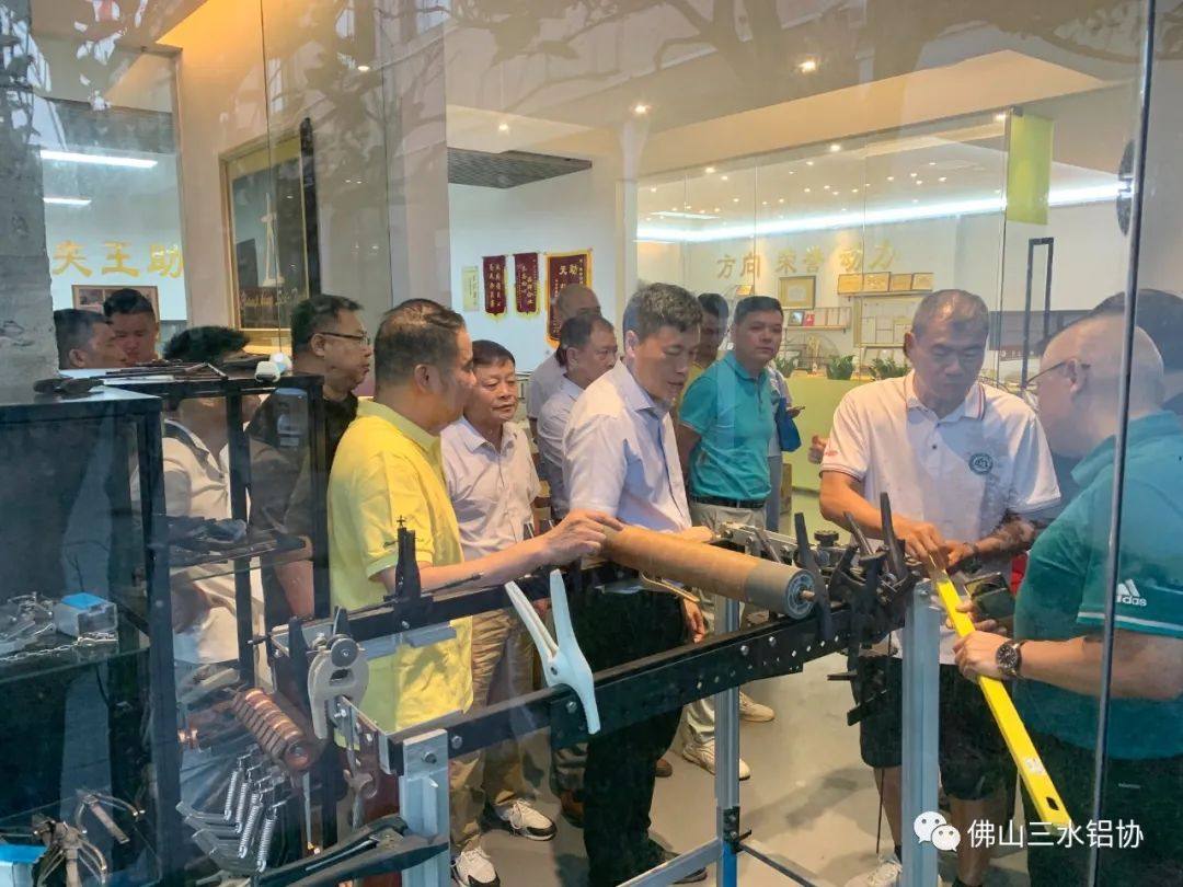 佛山三水铝协走访四会市研创电器有限公司