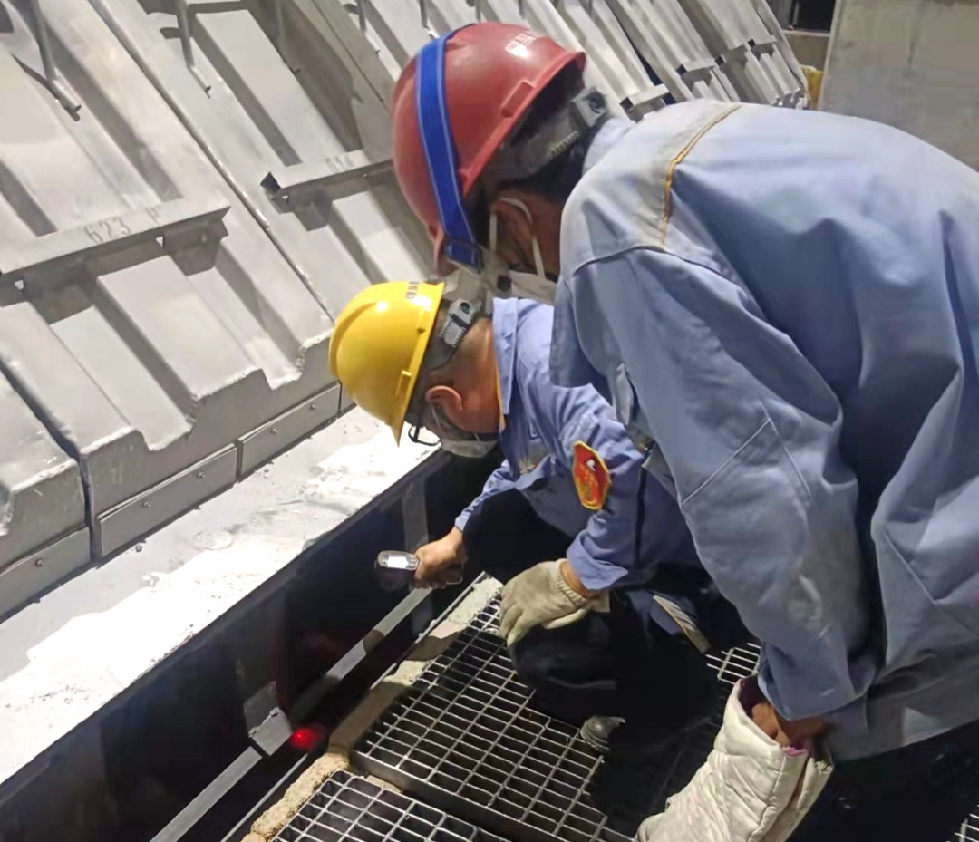 包頭鋁業電解四廠開展電解系列安全風險防控專項整治工作