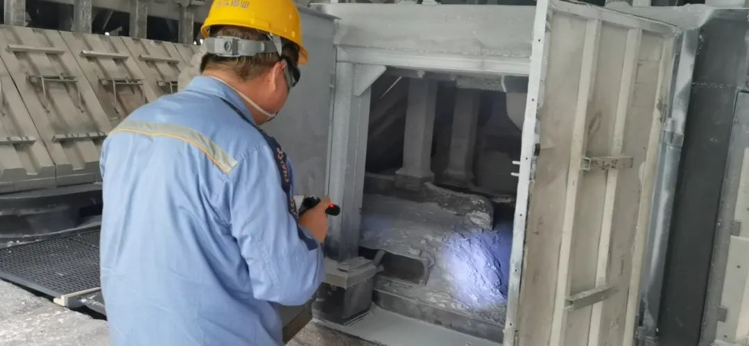 包头铝业电解四厂开展电解系列安全风险防控专项整治工作