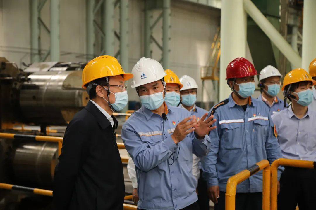 黑龙江省委常委、统战部部长，黑龙江省新材料产业专班组长徐建国到中铝东轻调研