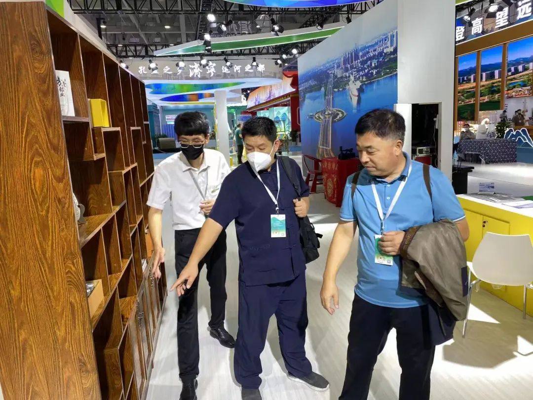 方霖铝业携全新铝质手造精品亮相第三届中国国际文化旅游博览会