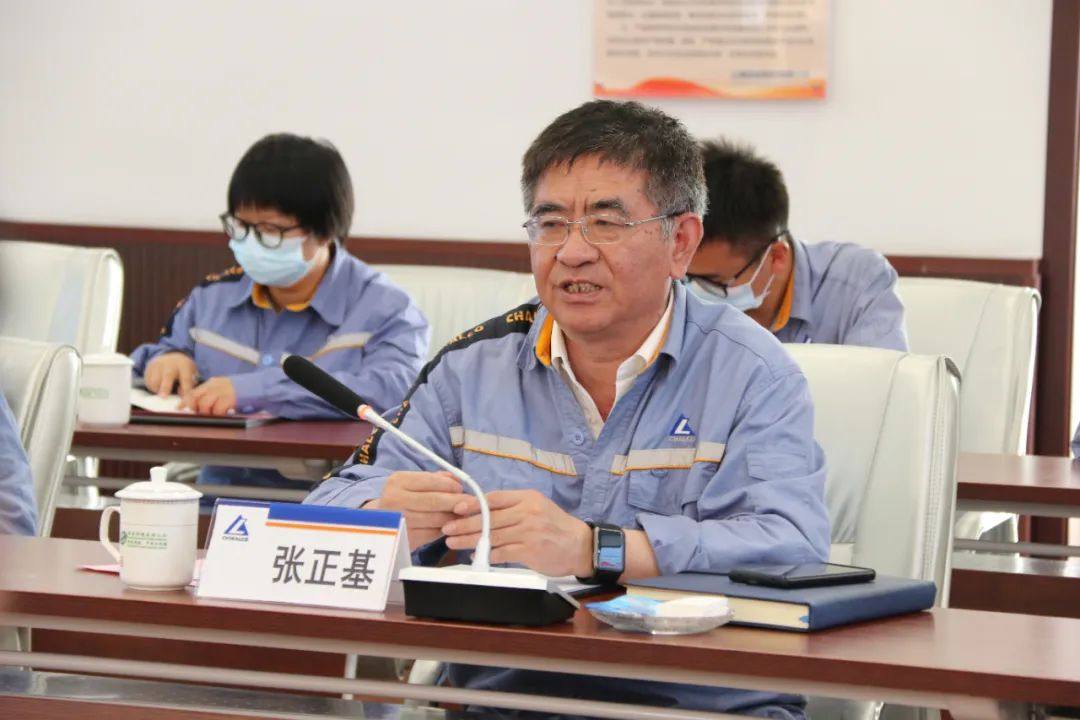 交通银行股份有限公司李龙成一行到云铝股份参观座谈