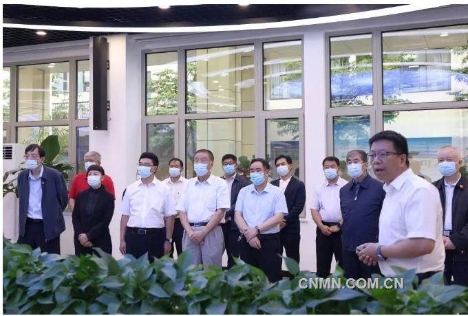 全国政协经济委员会调研组到云锡调研