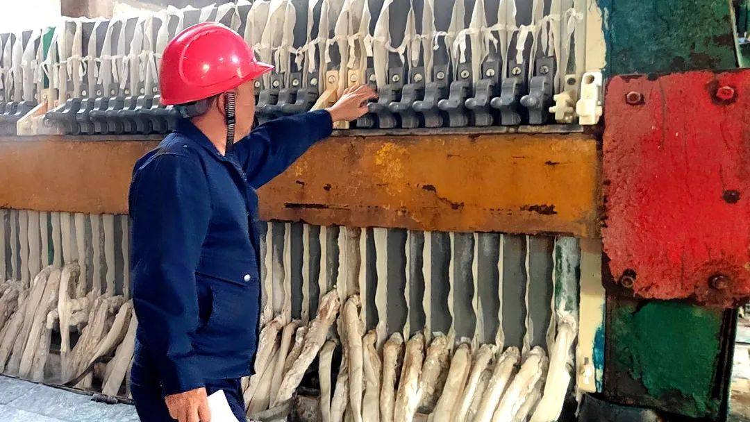 宏躍集團電解鋅廠淨化作業區開展節前綜合大檢查