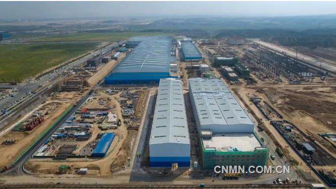 中铝国际贵阳院设计的宝武碳业兰州宝航10万吨负极材料项目石墨化炉送电仪式顺利举行