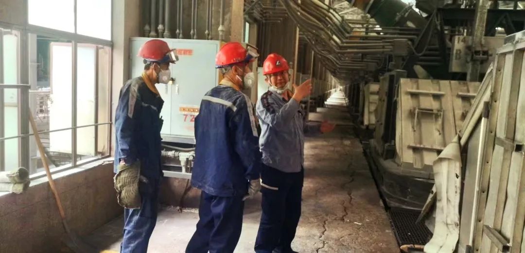 包頭鋁業電解四廠開展節前安全環保自檢自查活動