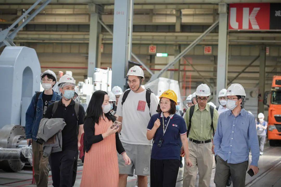 力劲集团(宁波杭州湾新区)大型压铸机项目开工奠基