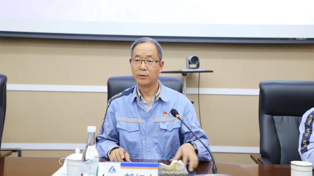 雲鋁文山鋁業召開第八屆科技工作會