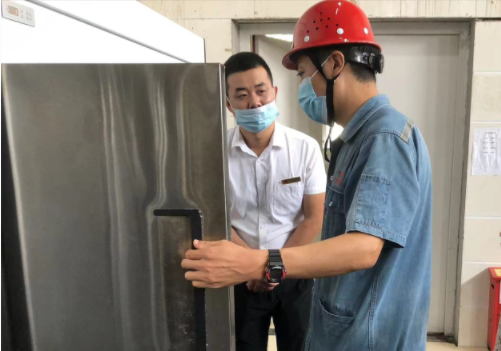 旗能电铝公司领导带队开展国庆节前安全大检查