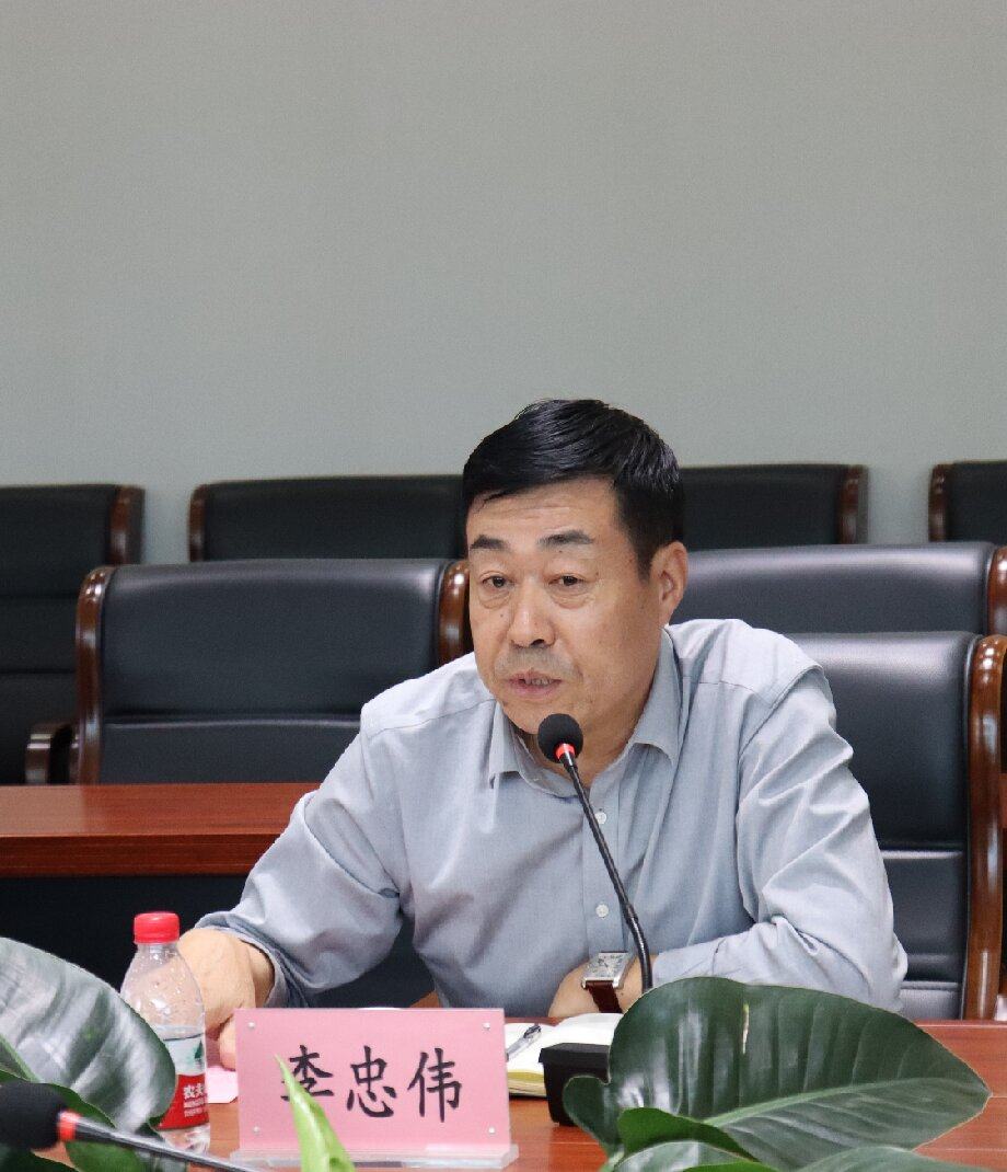 陕西建工集团领导莅临铭帝铝业参观指导工作