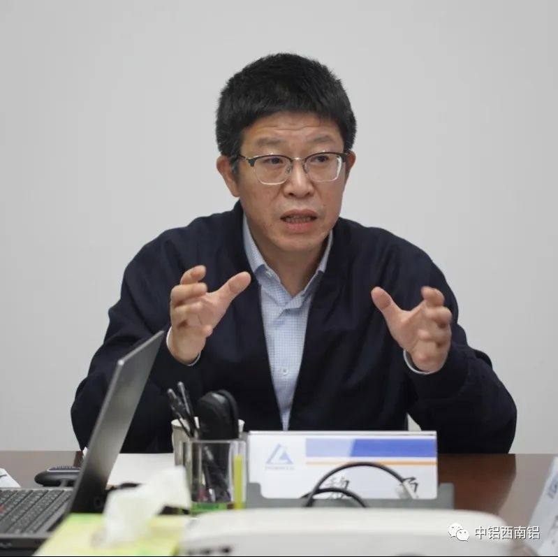 中铝西南铝董事长黎勇到进出口部调研