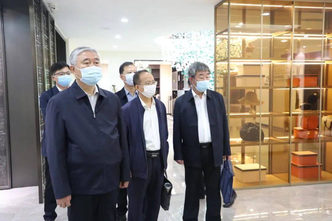 山东省政府安委会办公室副主任、省应急管理厅副厅长高建军一行到方霖铝业调研