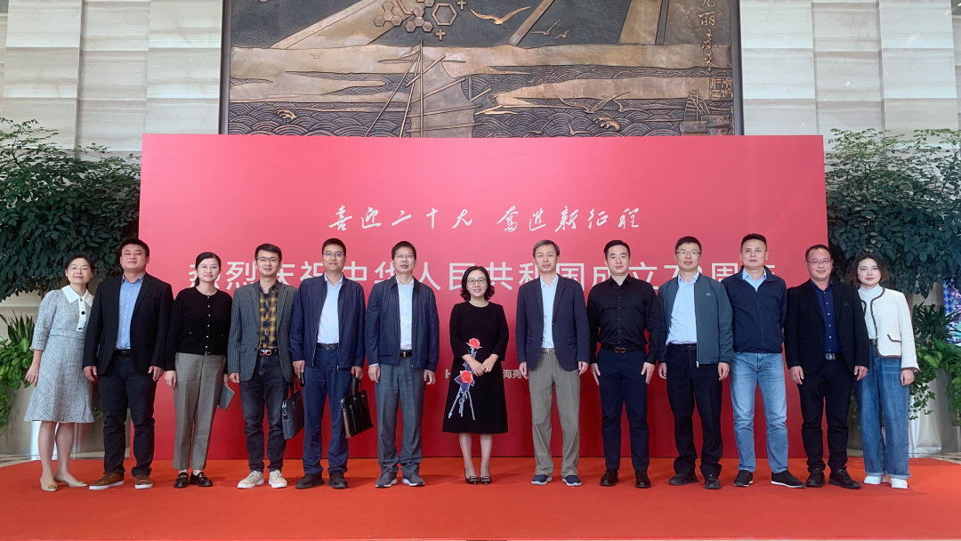 绍兴市上虞区副区长黄俊毅到海亮集团调研