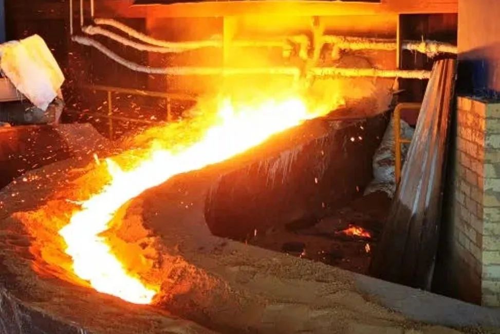 中国恩菲设计的力勤印尼OBI镍铁项目（一期）出铁投产