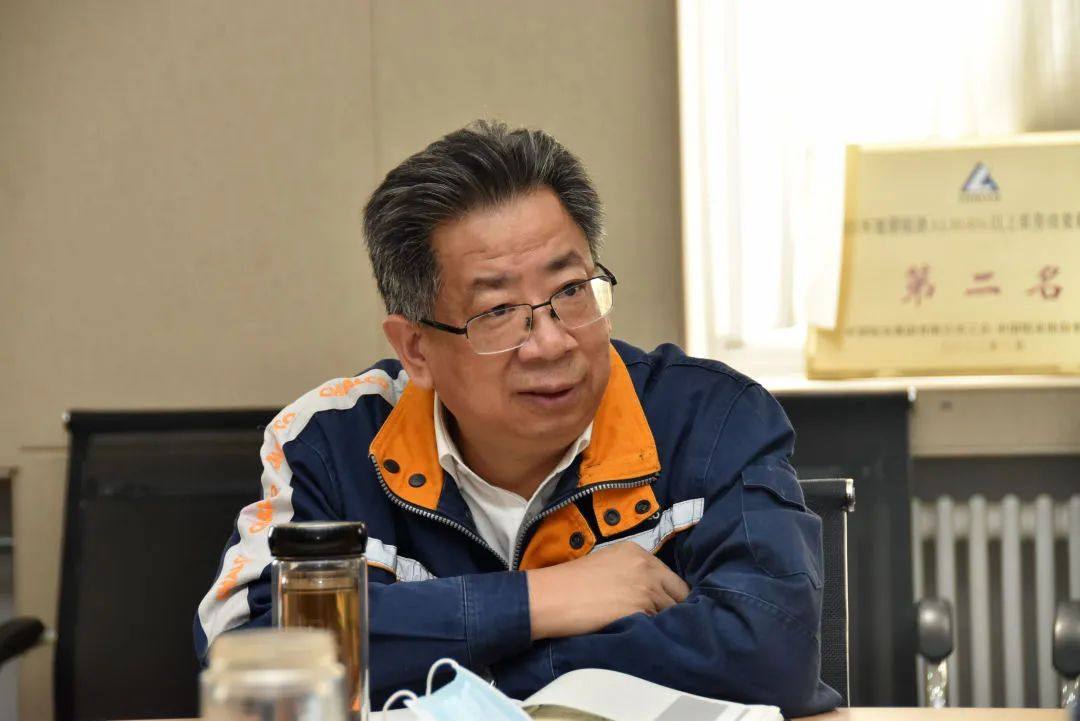 中铝贵州分公司总经理陈刚到合金化事业部调研指导工作