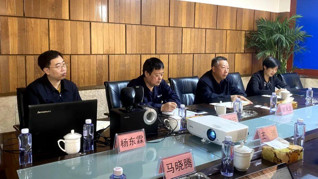 鋅業股份總經理郭天立會見用友網絡遼寧區總經理姚軍一行