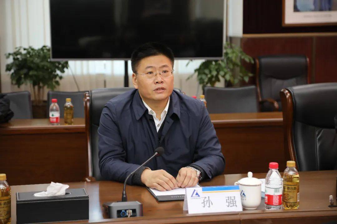 平房区人民法院院长孙强一行到中铝东轻走访调研