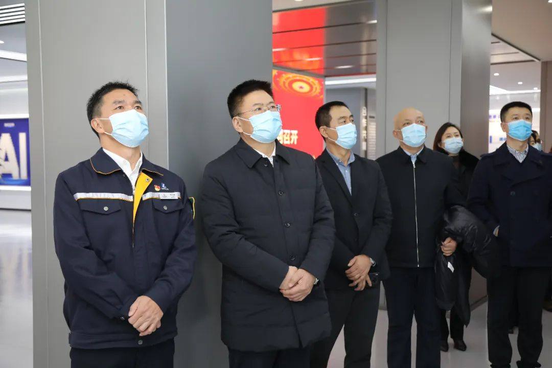 平房区人民法院院长孙强一行到中铝东轻走访调研